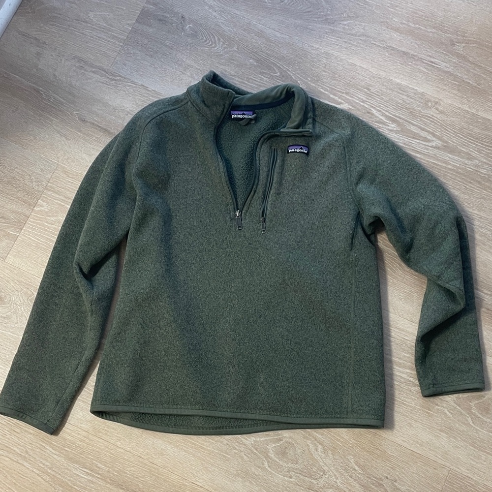 Patagonia heathered green quarter zip fleece